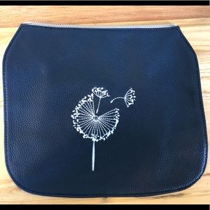 Studio ThirtyOne  Dandilion Flap.